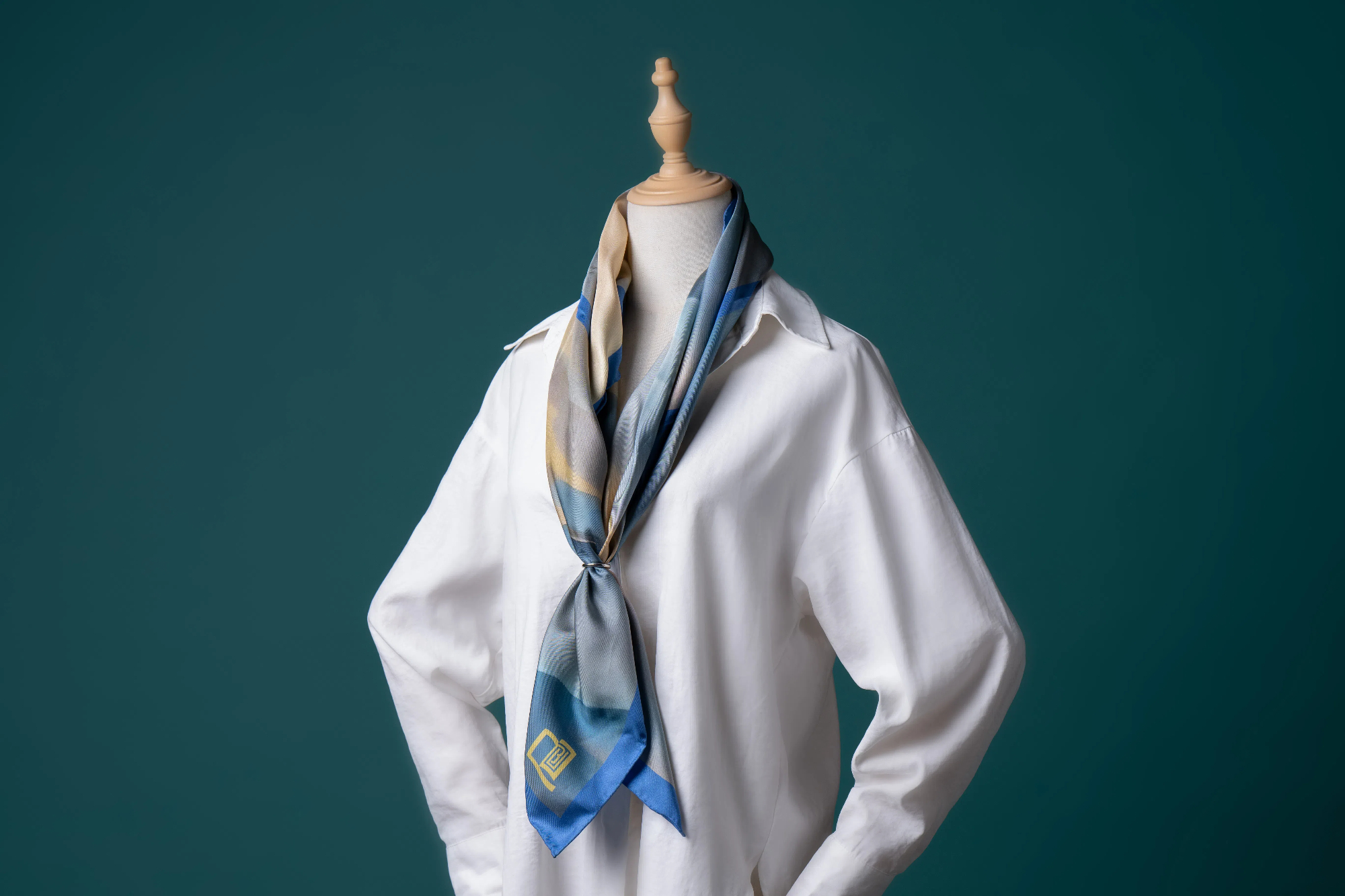 HKBU Silk Scarf Gift Set - Ode of the sea 90