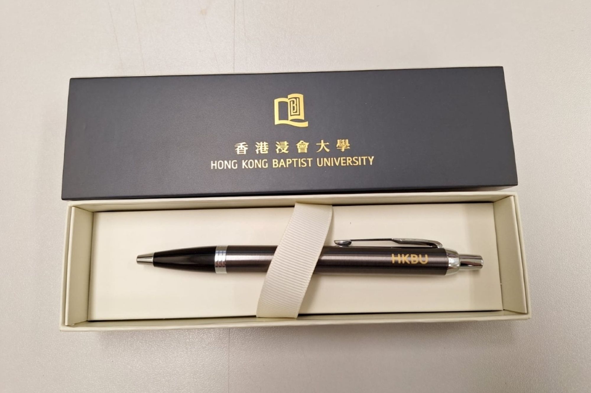 Parker (Color: Gen Metal)
